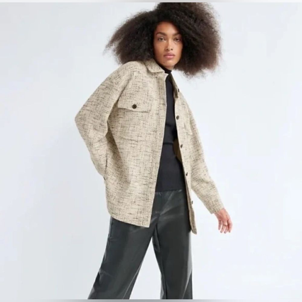 Babaton Joan Tweed Shirt Jacket. 2 - Picture 2 of 9